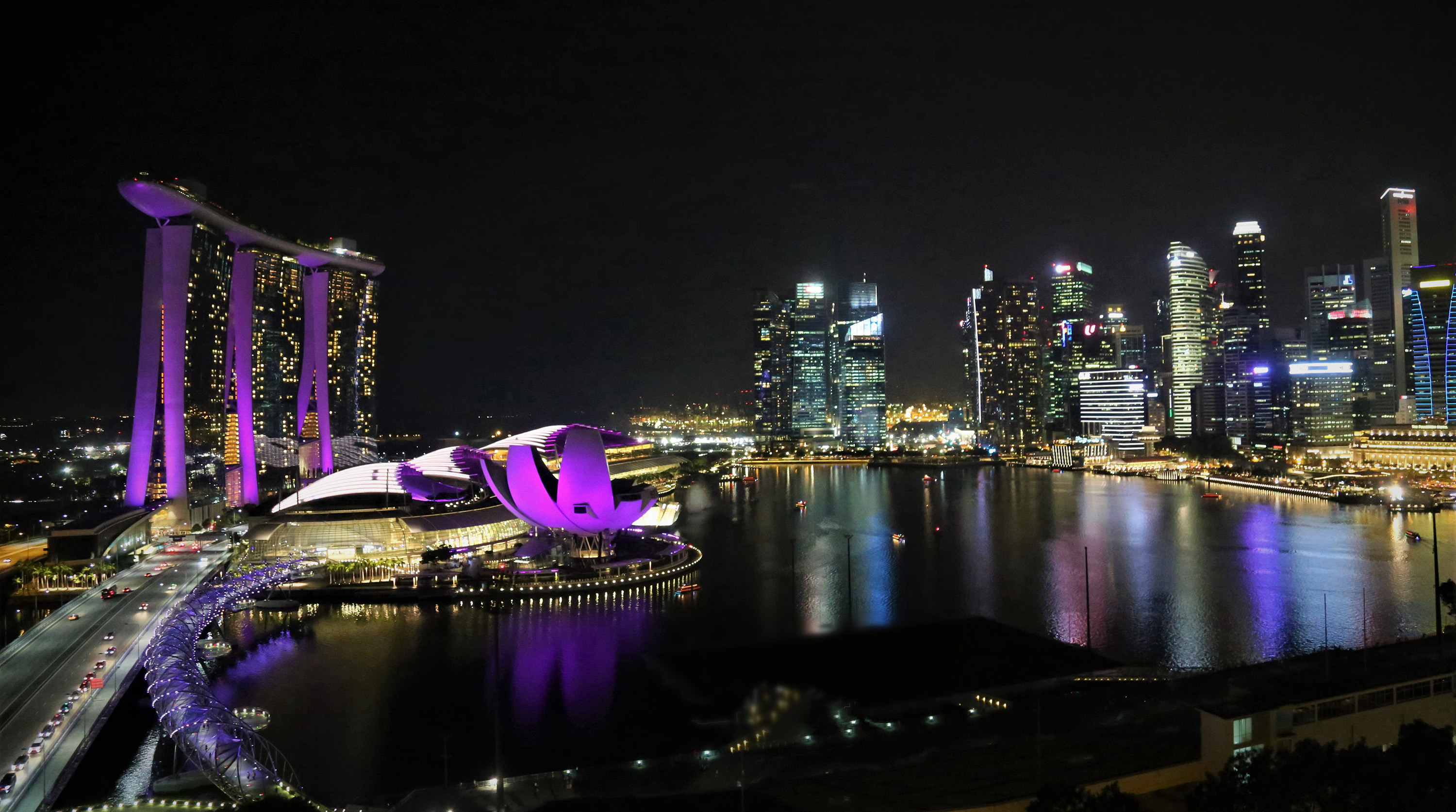 Singapore at night 0.jpg